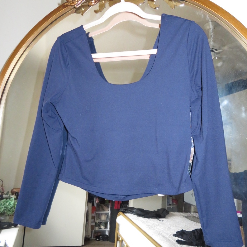 FABLETICS NAVY BLUE OPEN BACK WRAP LONG SLEEVE TOP